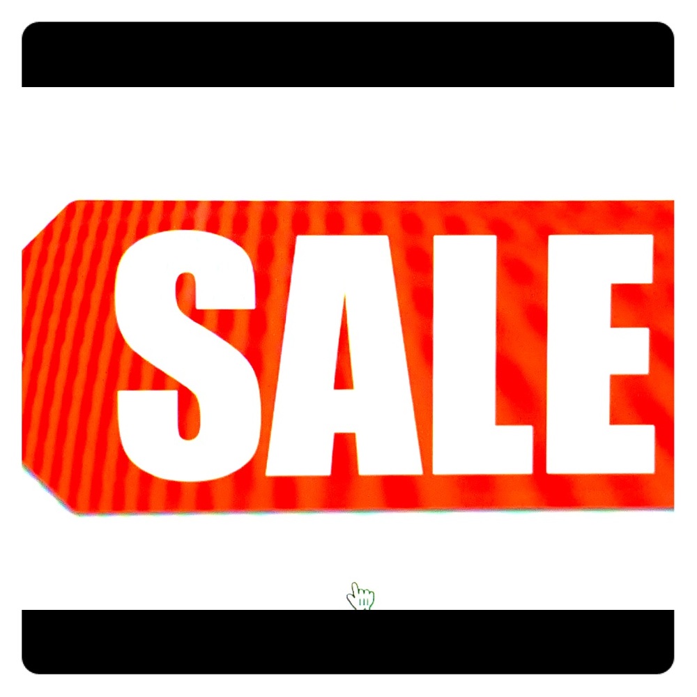 I ❤️ Offers. ALL REASONABLE OFFERS CONSIDERED :)
